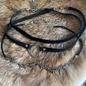 🖤 𝙲𝚑𝚘𝚌𝚔𝚎𝚛 𝚜𝚎𝚝 𝚘𝚏 𝚝𝚑𝚛𝚎𝚎 🖤